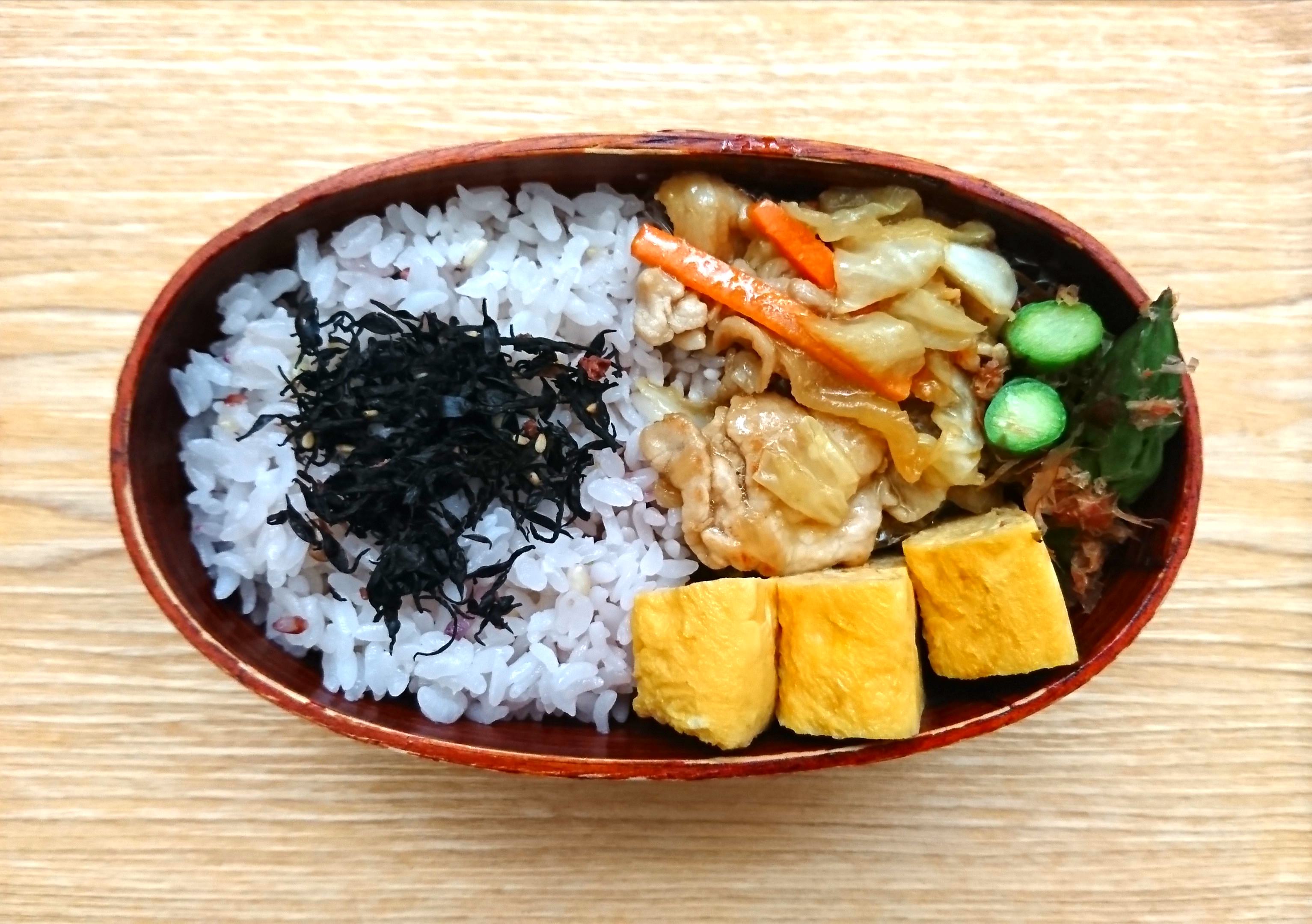 おかず2品弁当 お弁当もテンプレート化するとグッとラクになります 毎日のせいかつを楽しみながら見直す